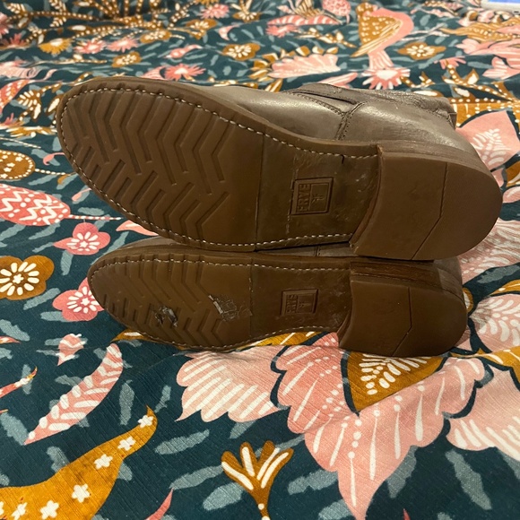 Slouchy Frye Boots - Picture 4 of 4